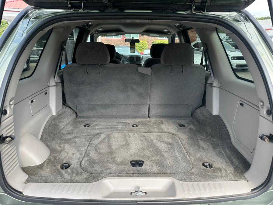 2004 Chevrolet TrailBlazer 4dr 4WD LT, available for sale in South Windsor, Connecticut | Mike And Tony Auto Sales, Inc. South Windsor, Connecticut 2004 Chevrolet TrailBlazer 4dr 4WD LT, available for sale in South Windsor, Connecticut | Mike And Tony Auto Sales, Inc. South Windsor, Connecticut