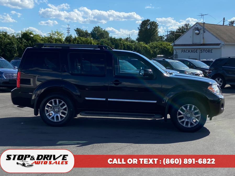 2012 Nissan Pathfinder 4WD 4dr V6 LE, available for sale in East Windsor, Connecticut | Stop & Drive Auto Sales. East Windsor, Connecticut 2012 Nissan Pathfinder 4WD 4dr V6 LE, available for sale in East Windsor, Connecticut | Stop & Drive Auto Sales. East Windsor, Connecticut