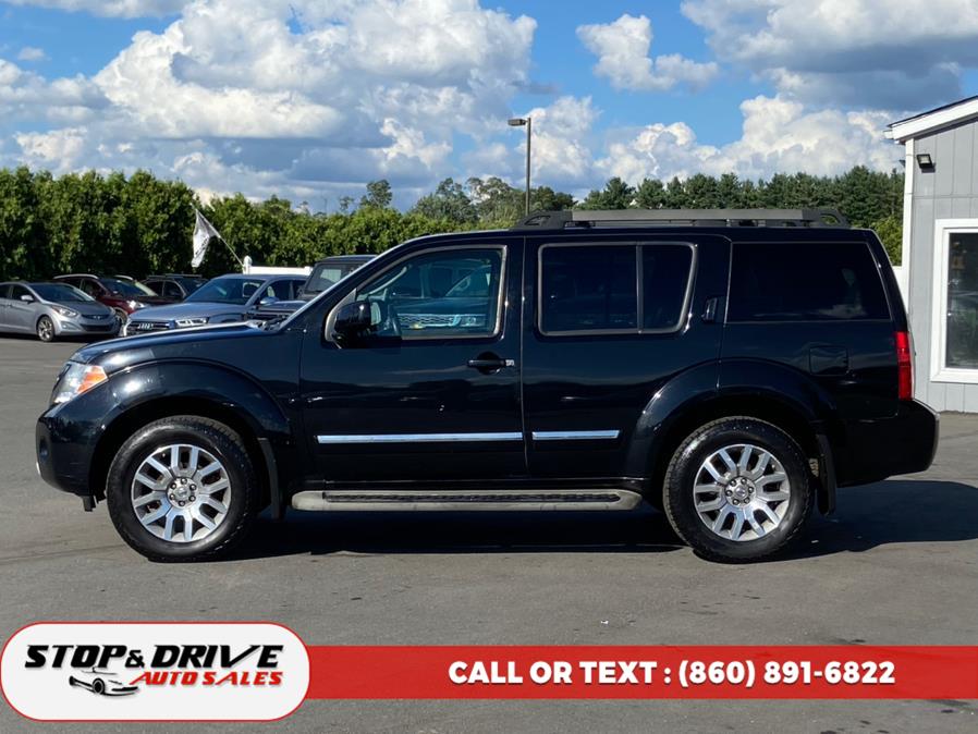 2012 Nissan Pathfinder 4WD 4dr V6 LE, available for sale in East Windsor, Connecticut | Stop & Drive Auto Sales. East Windsor, Connecticut 2012 Nissan Pathfinder 4WD 4dr V6 LE, available for sale in East Windsor, Connecticut | Stop & Drive Auto Sales. East Windsor, Connecticut