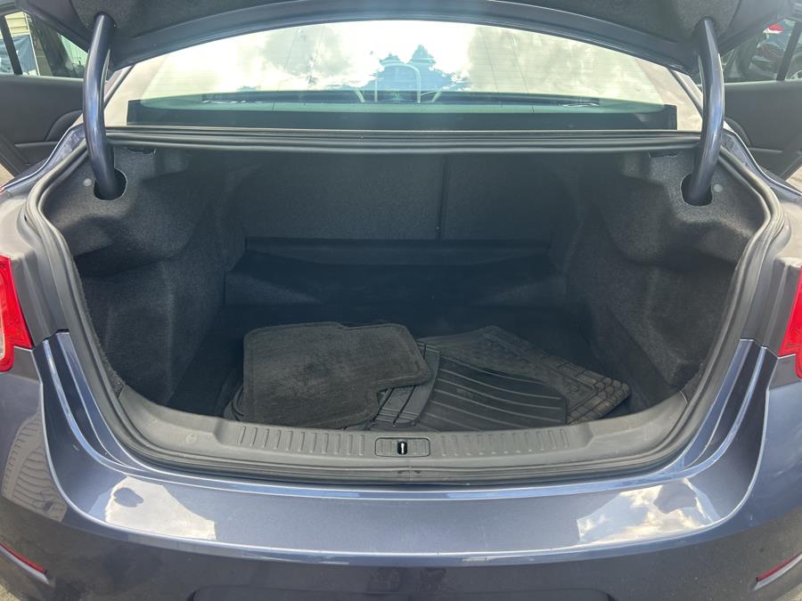 2013 Chevrolet Malibu 4dr Sdn LT w/1LT, available for sale in South Windsor , Connecticut | Ful-line Auto LLC. South Windsor , Connecticut 2013 Chevrolet Malibu 4dr Sdn LT w/1LT, available for sale in South Windsor , Connecticut | Ful-line Auto LLC. South Windsor , Connecticut