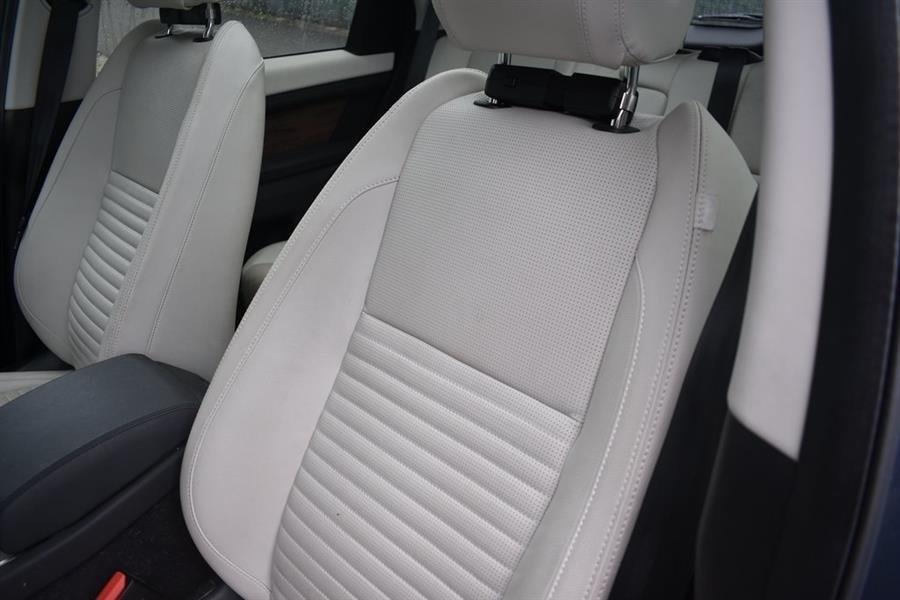 2023 Land Rover Discovery Sport SE, available for sale in Valley Stream, New York | Certified Performance Motors. Valley Stream, New York 2023 Land Rover Discovery Sport SE, available for sale in Valley Stream, New York | Certified Performance Motors. Valley Stream, New York