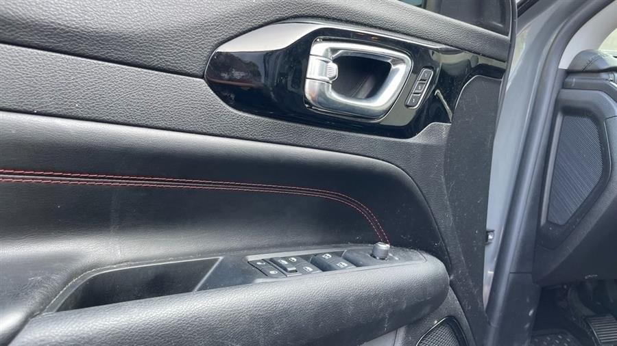 2022 Jeep Compass Trailhawk, available for sale in Valley Stream, New York | Certified Performance Motors. Valley Stream, New York 2022 Jeep Compass Trailhawk, available for sale in Valley Stream, New York | Certified Performance Motors. Valley Stream, New York