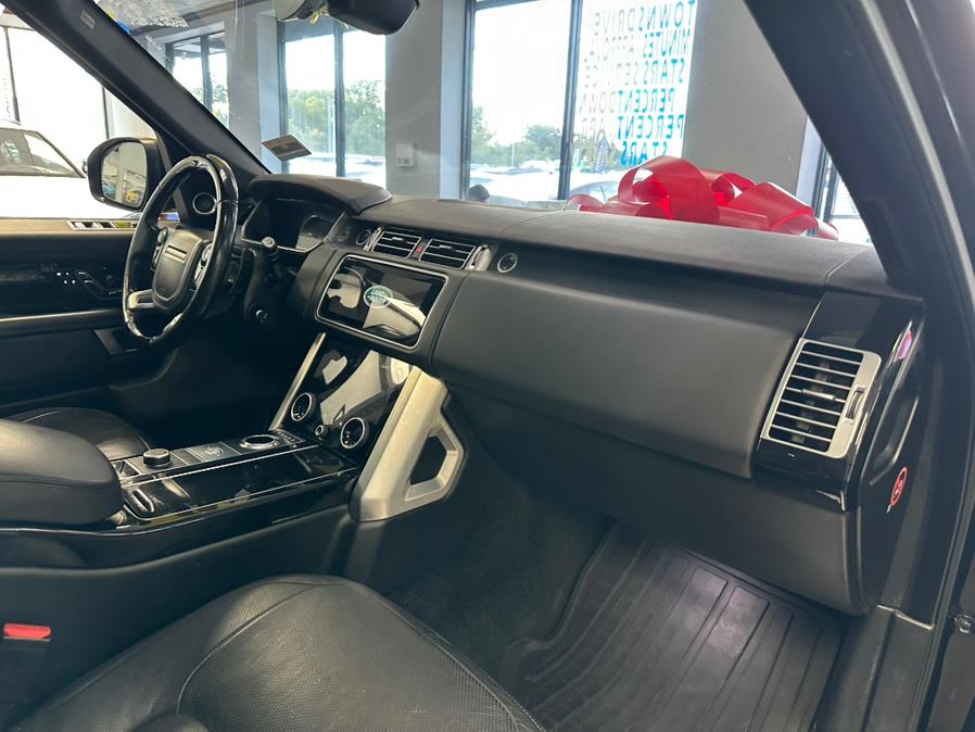 2018 Land Rover Range Rover V6 Supercharged HSE SWB, available for sale in Inwood, New York | 5 Towns Drive. Inwood, New York 2018 Land Rover Range Rover V6 Supercharged HSE SWB, available for sale in Inwood, New York | 5 Towns Drive. Inwood, New York
