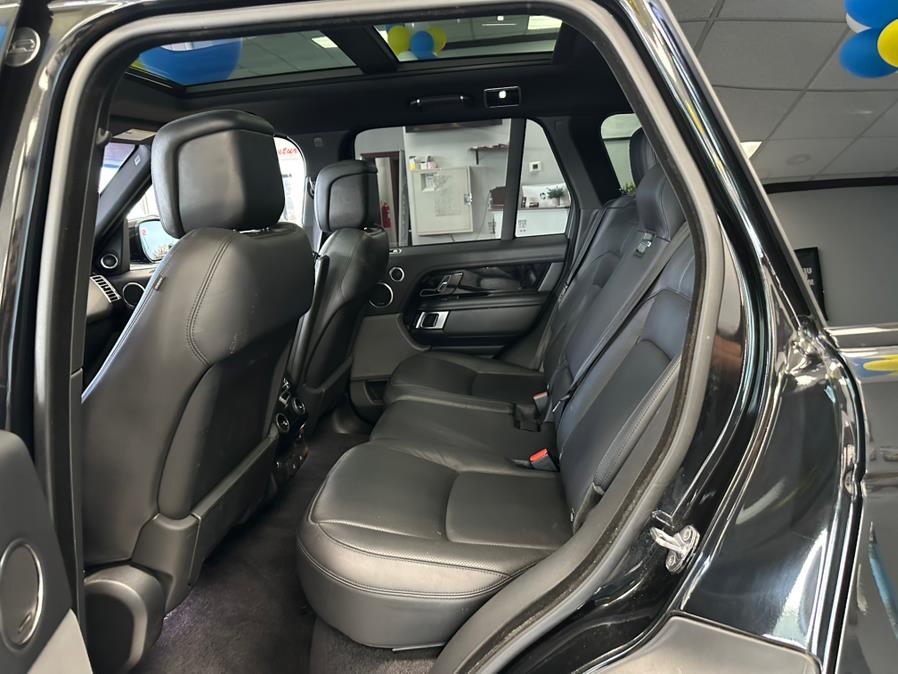 2018 Land Rover Range Rover V6 Supercharged HSE SWB, available for sale in Inwood, New York | 5 Towns Drive. Inwood, New York 2018 Land Rover Range Rover V6 Supercharged HSE SWB, available for sale in Inwood, New York | 5 Towns Drive. Inwood, New York
