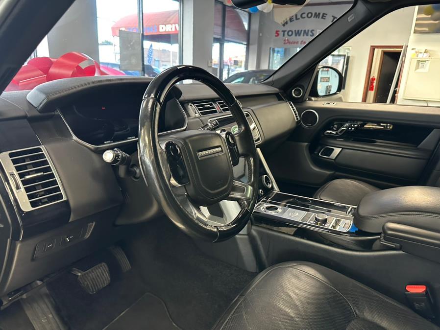 2018 Land Rover Range Rover V6 Supercharged HSE SWB, available for sale in Inwood, New York | 5 Towns Drive. Inwood, New York 2018 Land Rover Range Rover V6 Supercharged HSE SWB, available for sale in Inwood, New York | 5 Towns Drive. Inwood, New York