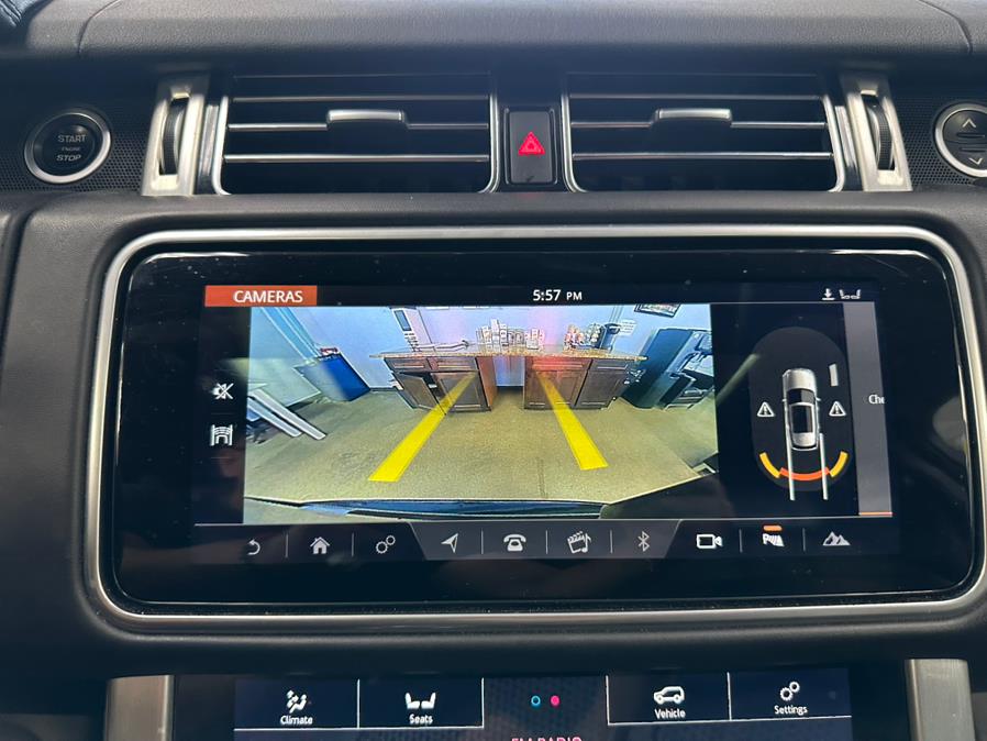 2018 Land Rover Range Rover V6 Supercharged HSE SWB, available for sale in Inwood, New York | 5 Towns Drive. Inwood, New York 2018 Land Rover Range Rover V6 Supercharged HSE SWB, available for sale in Inwood, New York | 5 Towns Drive. Inwood, New York