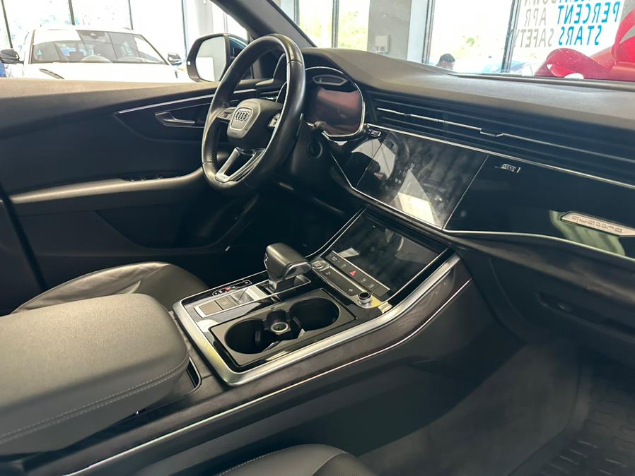 2019 Audi Q8 Premium Plus 55 TFSI quattro, available for sale in Inwood, New York | 5 Towns Drive. Inwood, New York 2019 Audi Q8 Premium Plus 55 TFSI quattro, available for sale in Inwood, New York | 5 Towns Drive. Inwood, New York