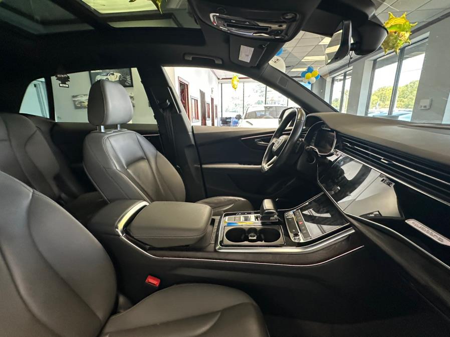 2019 Audi Q8 Premium Plus 55 TFSI quattro, available for sale in Inwood, New York | 5 Towns Drive. Inwood, New York 2019 Audi Q8 Premium Plus 55 TFSI quattro, available for sale in Inwood, New York | 5 Towns Drive. Inwood, New York