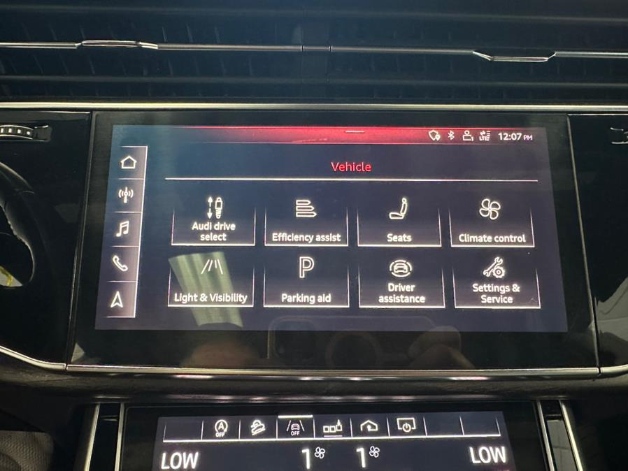 2019 Audi Q8 Premium Plus 55 TFSI quattro, available for sale in Inwood, New York | 5 Towns Drive. Inwood, New York 2019 Audi Q8 Premium Plus 55 TFSI quattro, available for sale in Inwood, New York | 5 Towns Drive. Inwood, New York