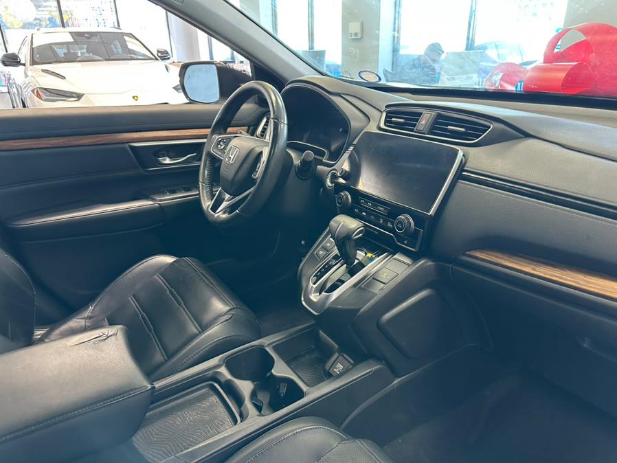 2019 Honda CR-V EX-L 2WD, available for sale in Inwood, New York | 5 Towns Drive. Inwood, New York 2019 Honda CR-V EX-L 2WD, available for sale in Inwood, New York | 5 Towns Drive. Inwood, New York
