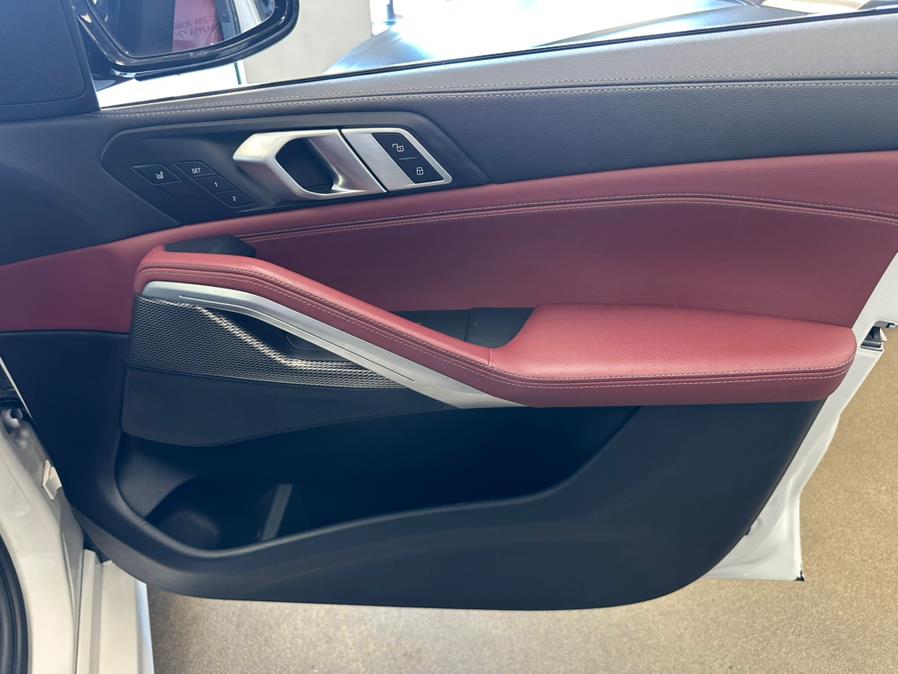 2022 BMW X6 M/Package!! xDrive40i Sports Activity Coupe, available for sale in Inwood, New York | 5 Towns Drive. Inwood, New York 2022 BMW X6 M/Package!! xDrive40i Sports Activity Coupe, available for sale in Inwood, New York | 5 Towns Drive. Inwood, New York