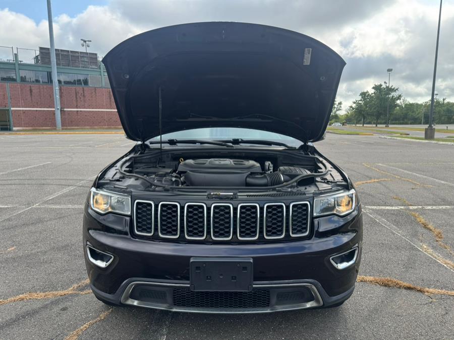 2020 Jeep Grand Cherokee Limited 4x4, available for sale in New Britain, Connecticut | Supreme Automotive. New Britain, Connecticut 2020 Jeep Grand Cherokee Limited 4x4, available for sale in New Britain, Connecticut | Supreme Automotive. New Britain, Connecticut