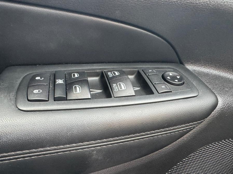 2020 Jeep Grand Cherokee Limited 4x4, available for sale in New Britain, Connecticut | Supreme Automotive. New Britain, Connecticut 2020 Jeep Grand Cherokee Limited 4x4, available for sale in New Britain, Connecticut | Supreme Automotive. New Britain, Connecticut