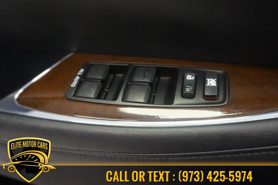 2010 Lexus ES 350 4dr Sdn, available for sale in Newark, New Jersey | Elite Motor Cars. Newark, New Jersey 2010 Lexus ES 350 4dr Sdn, available for sale in Newark, New Jersey | Elite Motor Cars. Newark, New Jersey