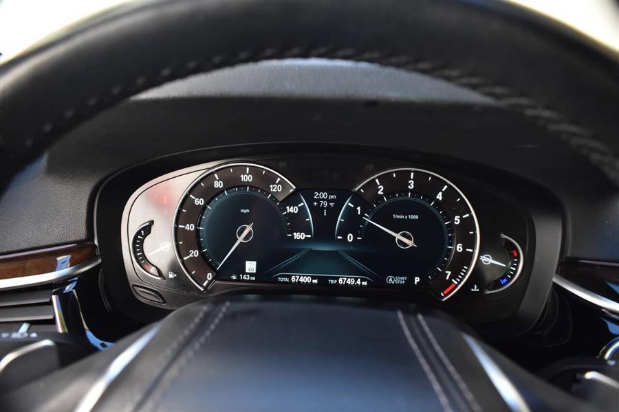 2019 BMW 5 Series 530i xDrive AWD 4dr Sedan, available for sale in Great Neck, New York | Camy Cars. Great Neck, New York 2019 BMW 5 Series 530i xDrive AWD 4dr Sedan, available for sale in Great Neck, New York | Camy Cars. Great Neck, New York