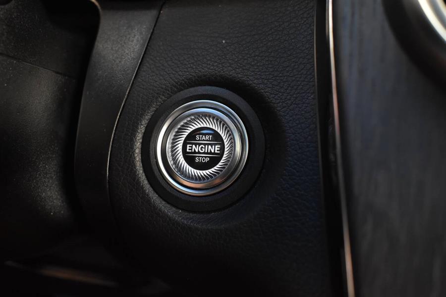 2020 Mercedes-benz Glc GLC 300 4MATIC AWD 4dr SUV, available for sale in Great Neck, New York | Camy Cars. Great Neck, New York 2020 Mercedes-benz Glc GLC 300 4MATIC AWD 4dr SUV, available for sale in Great Neck, New York | Camy Cars. Great Neck, New York