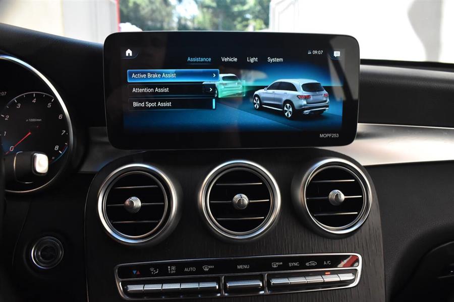 2020 Mercedes-benz Glc GLC 300 4MATIC AWD 4dr SUV, available for sale in Great Neck, New York | Camy Cars. Great Neck, New York 2020 Mercedes-benz Glc GLC 300 4MATIC AWD 4dr SUV, available for sale in Great Neck, New York | Camy Cars. Great Neck, New York