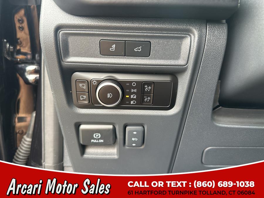 2023 Ford Expedition Platinum 4x4, available for sale in Tolland, Connecticut | Arcari Motor Sales. Tolland, Connecticut 2023 Ford Expedition Platinum 4x4, available for sale in Tolland, Connecticut | Arcari Motor Sales. Tolland, Connecticut