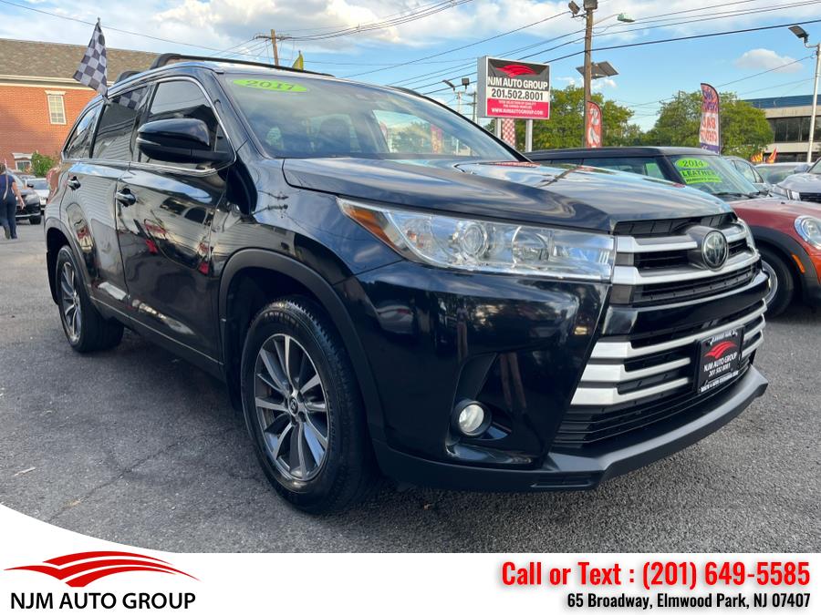 2017 Toyota Highlander XLE V6 AWD (Natl), available for sale in Elmwood Park, New Jersey | NJM Auto Group. Elmwood Park, New Jersey