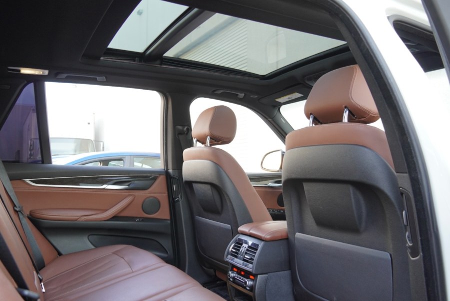 2017 BMW X5 (APPLE CAR PLAY) (PANORAMIC ROOF) AMARO BROWN sDrive35i Sports Activity Vehicle, available for sale in Riverside, California | Big Timin Motors LLC. Riverside, California 2017 BMW X5 (APPLE CAR PLAY) (PANORAMIC ROOF) AMARO BROWN sDrive35i Sports Activity Vehicle, available for sale in Riverside, California | Big Timin Motors LLC. Riverside, California