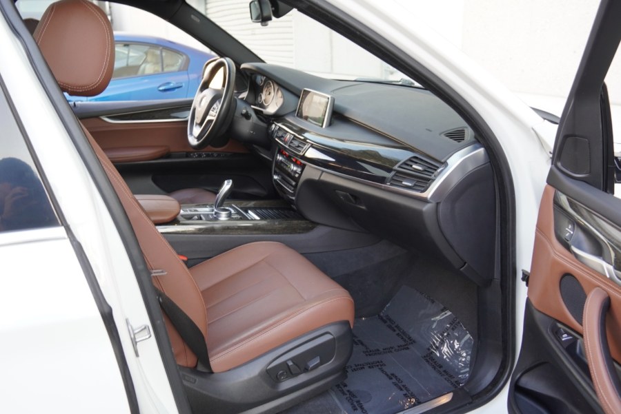 2017 BMW X5 (APPLE CAR PLAY) (PANORAMIC ROOF) AMARO BROWN sDrive35i Sports Activity Vehicle, available for sale in Riverside, California | Big Timin Motors LLC. Riverside, California 2017 BMW X5 (APPLE CAR PLAY) (PANORAMIC ROOF) AMARO BROWN sDrive35i Sports Activity Vehicle, available for sale in Riverside, California | Big Timin Motors LLC. Riverside, California
