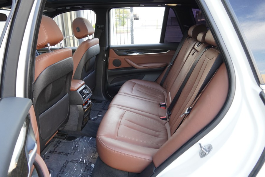 2017 BMW X5 (APPLE CAR PLAY) (PANORAMIC ROOF) AMARO BROWN sDrive35i Sports Activity Vehicle, available for sale in Riverside, California | Big Timin Motors LLC. Riverside, California 2017 BMW X5 (APPLE CAR PLAY) (PANORAMIC ROOF) AMARO BROWN sDrive35i Sports Activity Vehicle, available for sale in Riverside, California | Big Timin Motors LLC. Riverside, California