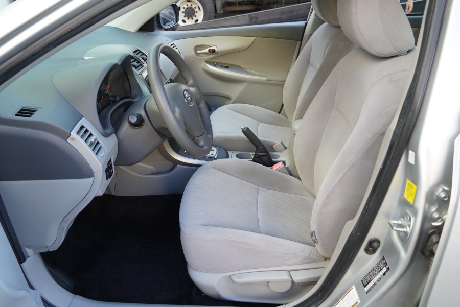 2010 Toyota Corolla LE 4dr Sdn Auto (APPLE CAR PLAY) (BLUETOOTH), available for sale in Riverside, California | Big Timin Motors LLC. Riverside, California 2010 Toyota Corolla LE 4dr Sdn Auto (APPLE CAR PLAY) (BLUETOOTH), available for sale in Riverside, California | Big Timin Motors LLC. Riverside, California