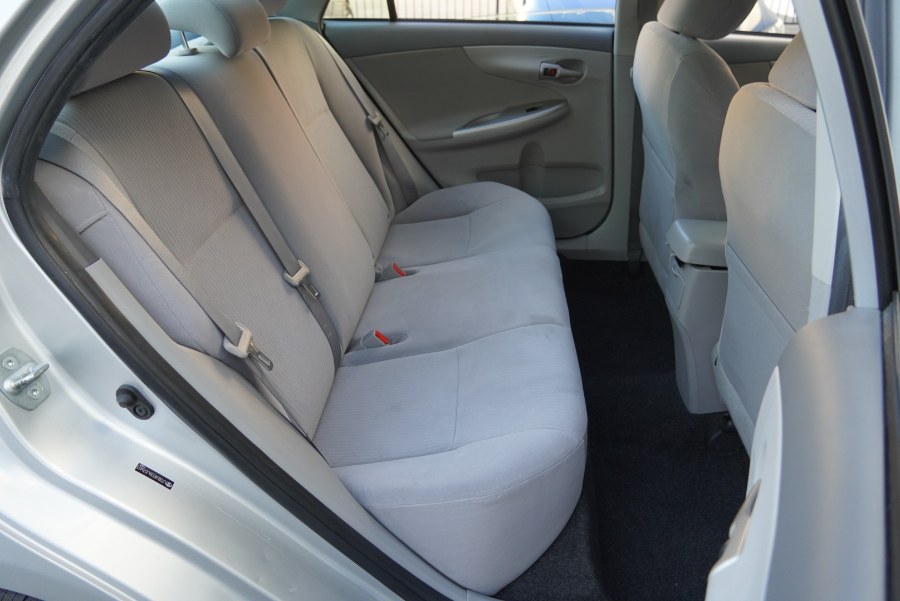 2010 Toyota Corolla LE 4dr Sdn Auto (APPLE CAR PLAY) (BLUETOOTH), available for sale in Riverside, California | Big Timin Motors LLC. Riverside, California 2010 Toyota Corolla LE 4dr Sdn Auto (APPLE CAR PLAY) (BLUETOOTH), available for sale in Riverside, California | Big Timin Motors LLC. Riverside, California