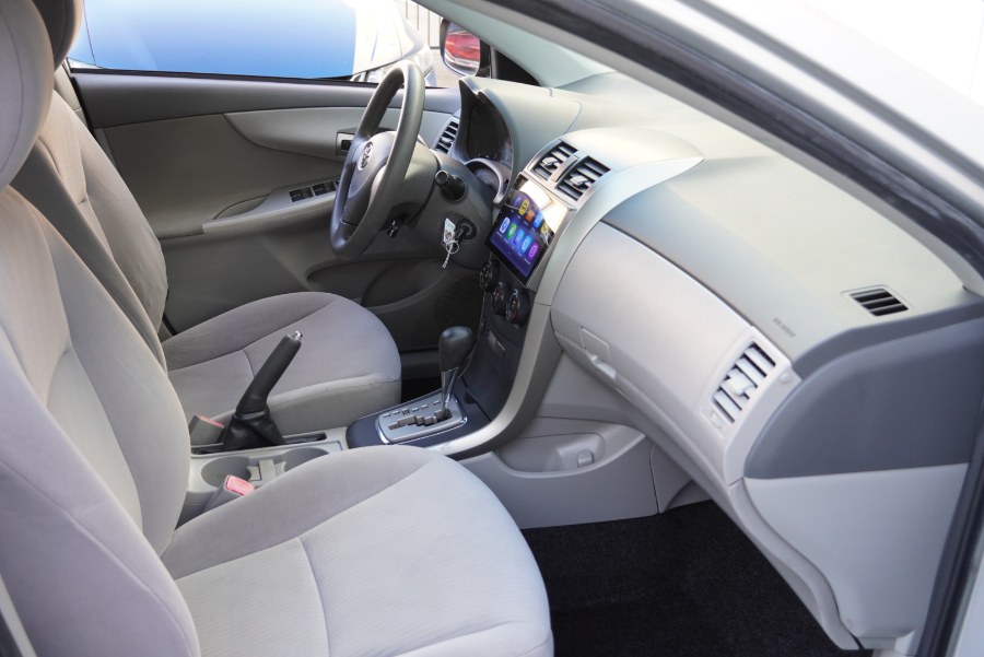 2010 Toyota Corolla LE 4dr Sdn Auto (APPLE CAR PLAY) (BLUETOOTH), available for sale in Riverside, California | Big Timin Motors LLC. Riverside, California 2010 Toyota Corolla LE 4dr Sdn Auto (APPLE CAR PLAY) (BLUETOOTH), available for sale in Riverside, California | Big Timin Motors LLC. Riverside, California