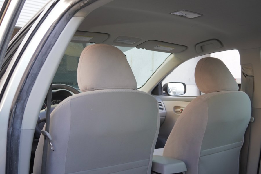 2010 Toyota Corolla LE 4dr Sdn Auto (APPLE CAR PLAY) (BLUETOOTH), available for sale in Riverside, California | Big Timin Motors LLC. Riverside, California 2010 Toyota Corolla LE 4dr Sdn Auto (APPLE CAR PLAY) (BLUETOOTH), available for sale in Riverside, California | Big Timin Motors LLC. Riverside, California