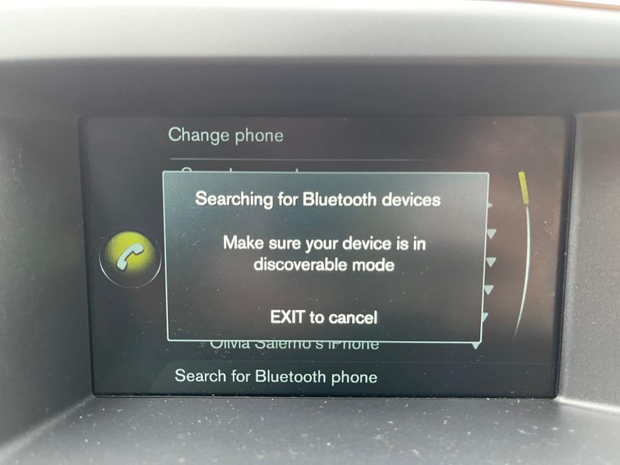 2016 Volvo XC60 AWD 4dr T5 Platinum, available for sale in Bloomfield, Connecticut | AXA Car Sales and Repair LLC. Bloomfield, Connecticut 2016 Volvo XC60 AWD 4dr T5 Platinum, available for sale in Bloomfield, Connecticut | AXA Car Sales and Repair LLC. Bloomfield, Connecticut
