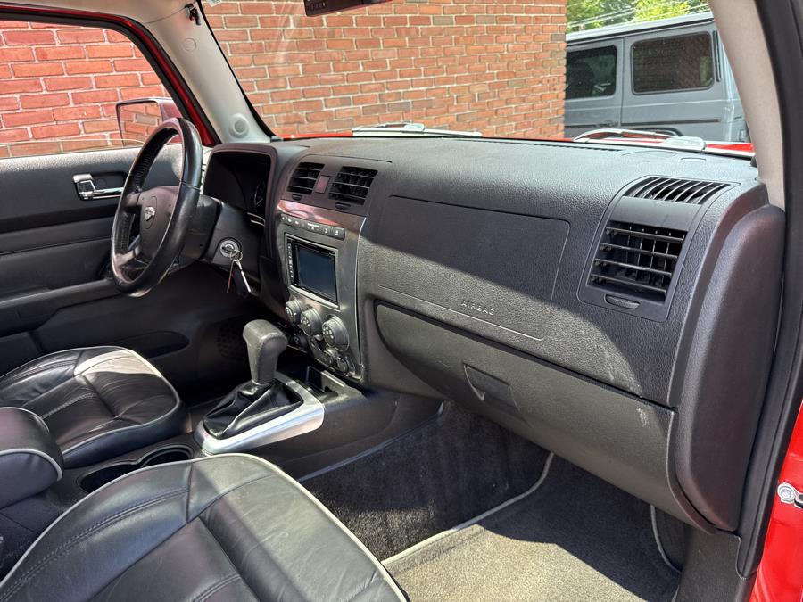 2008 HUMMER H3 4WD 4dr SUV Alpha, available for sale in Waterbury, Connecticut | National Auto Brokers, Inc.. Waterbury, Connecticut 2008 HUMMER H3 4WD 4dr SUV Alpha, available for sale in Waterbury, Connecticut | National Auto Brokers, Inc.. Waterbury, Connecticut