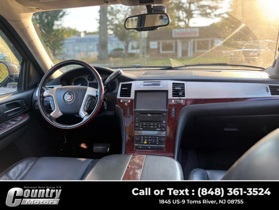 2007 Cadillac Escalade EXT AWD 4dr, available for sale in Toms River, New Jersey | Country Motors. Toms River, New Jersey 2007 Cadillac Escalade EXT AWD 4dr, available for sale in Toms River, New Jersey | Country Motors. Toms River, New Jersey