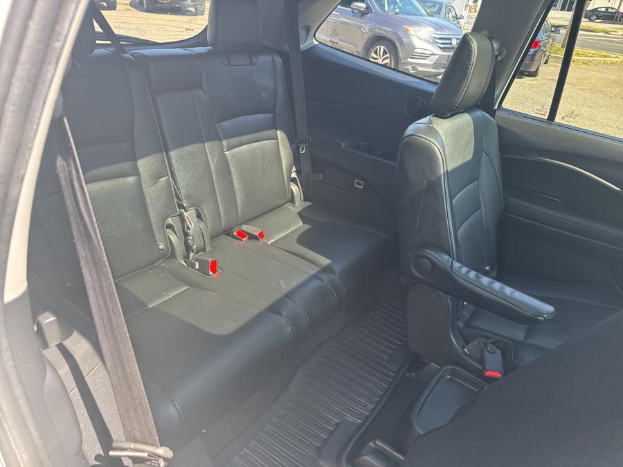 2019 Honda Pilot Elite AWD, available for sale in Milford, Connecticut | Korhan LLC DBA Superior Motors. Milford, Connecticut 2019 Honda Pilot Elite AWD, available for sale in Milford, Connecticut | Korhan LLC DBA Superior Motors. Milford, Connecticut