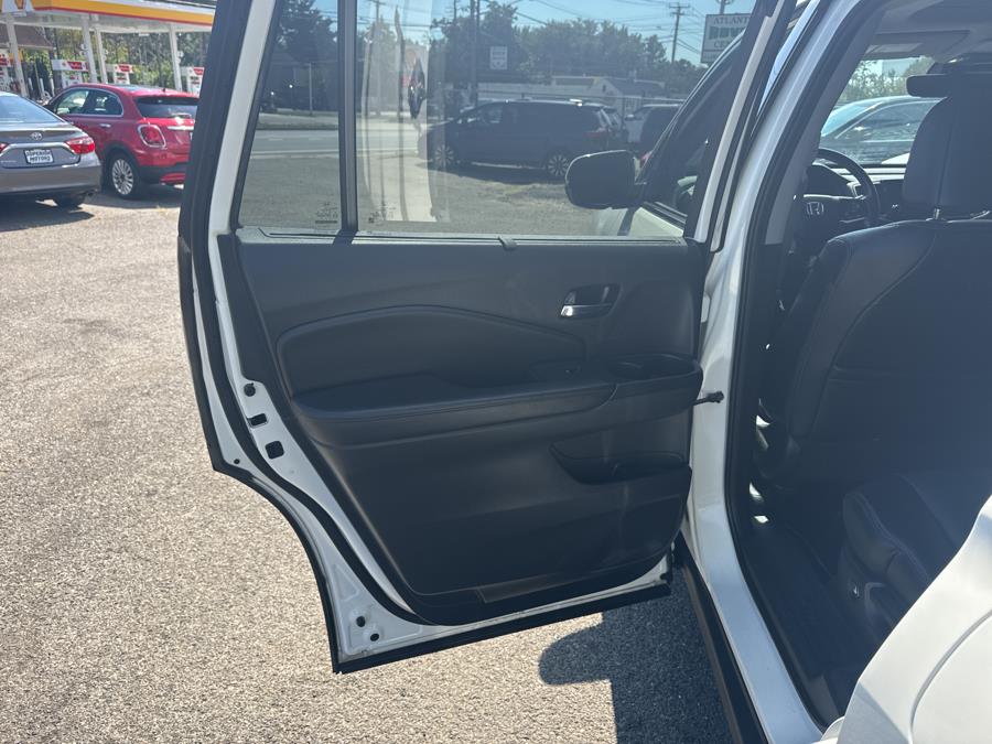 2019 Honda Pilot Elite AWD, available for sale in Milford, Connecticut | Korhan LLC DBA Superior Motors. Milford, Connecticut 2019 Honda Pilot Elite AWD, available for sale in Milford, Connecticut | Korhan LLC DBA Superior Motors. Milford, Connecticut