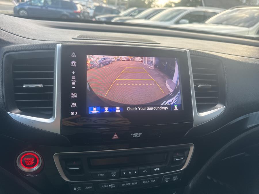2017 Honda Pilot Elite AWD, available for sale in Milford, Connecticut | Korhan LLC DBA Superior Motors. Milford, Connecticut 2017 Honda Pilot Elite AWD, available for sale in Milford, Connecticut | Korhan LLC DBA Superior Motors. Milford, Connecticut