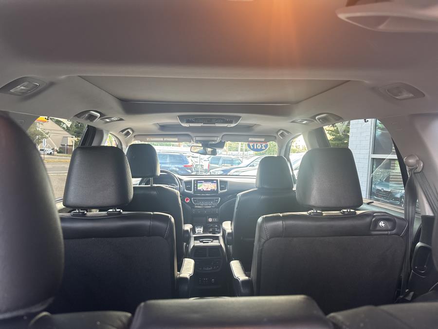2017 Honda Pilot Elite AWD, available for sale in Milford, Connecticut | Korhan LLC DBA Superior Motors. Milford, Connecticut 2017 Honda Pilot Elite AWD, available for sale in Milford, Connecticut | Korhan LLC DBA Superior Motors. Milford, Connecticut