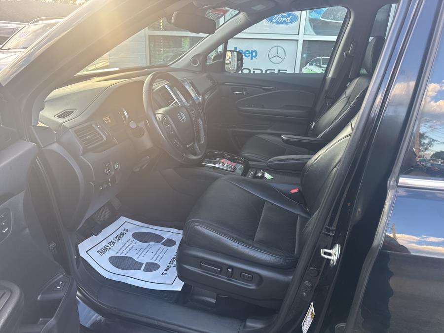 2017 Honda Pilot Elite AWD, available for sale in Milford, Connecticut | Korhan LLC DBA Superior Motors. Milford, Connecticut 2017 Honda Pilot Elite AWD, available for sale in Milford, Connecticut | Korhan LLC DBA Superior Motors. Milford, Connecticut