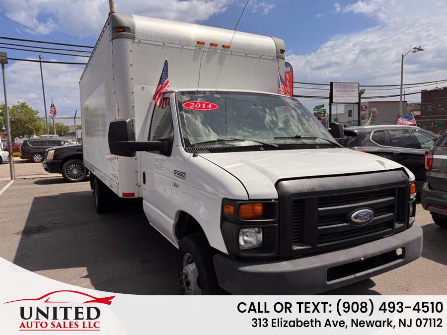 2014 Ford E-Series Cutaway