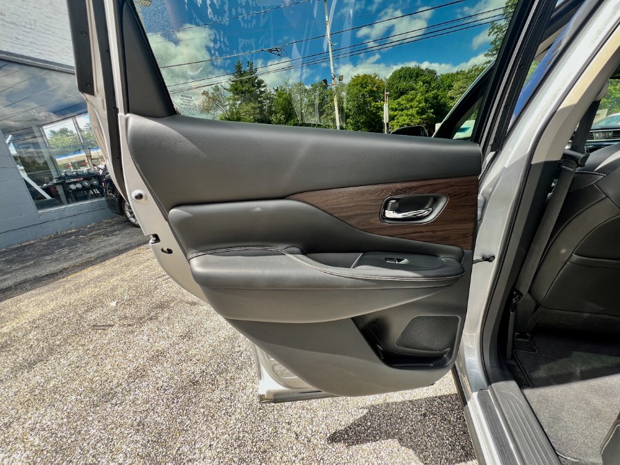 2019 Nissan Murano AWD Platinum, available for sale in Manchester, New Hampshire | Second Street Auto Sales Inc. Manchester, New Hampshire 2019 Nissan Murano AWD Platinum, available for sale in Manchester, New Hampshire | Second Street Auto Sales Inc. Manchester, New Hampshire