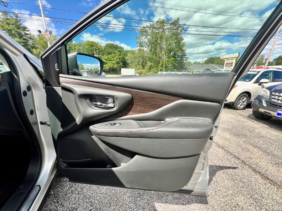 2019 Nissan Murano AWD Platinum, available for sale in Manchester, New Hampshire | Second Street Auto Sales Inc. Manchester, New Hampshire 2019 Nissan Murano AWD Platinum, available for sale in Manchester, New Hampshire | Second Street Auto Sales Inc. Manchester, New Hampshire