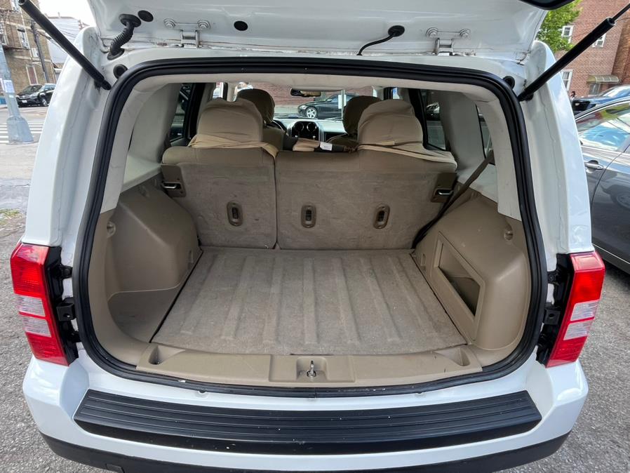 2016 Jeep Patriot FWD 4dr Sport, available for sale in Corona, New York | Raymonds Cars Inc. Corona, New York 2016 Jeep Patriot FWD 4dr Sport, available for sale in Corona, New York | Raymonds Cars Inc. Corona, New York