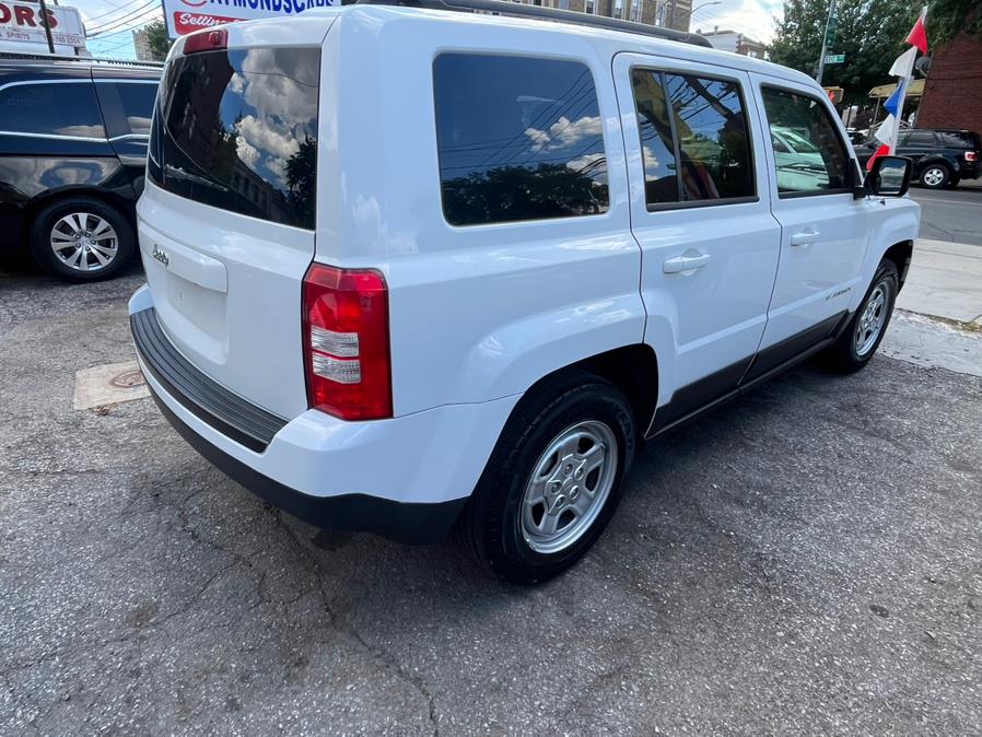 2016 Jeep Patriot FWD 4dr Sport, available for sale in Corona, New York | Raymonds Cars Inc. Corona, New York 2016 Jeep Patriot FWD 4dr Sport, available for sale in Corona, New York | Raymonds Cars Inc. Corona, New York
