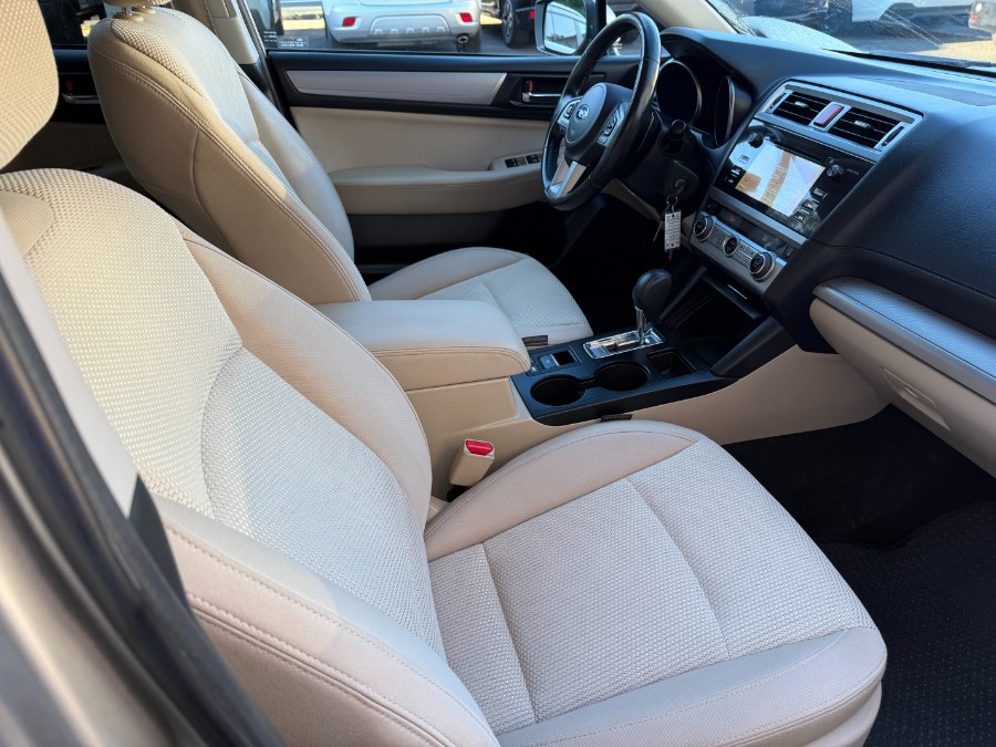2015 Subaru Outback 4dr Wgn 2.5i Premium PZEV, available for sale in Bristol, Connecticut | Bristol Auto Center LLC. Bristol, Connecticut 2015 Subaru Outback 4dr Wgn 2.5i Premium PZEV, available for sale in Bristol, Connecticut | Bristol Auto Center LLC. Bristol, Connecticut
