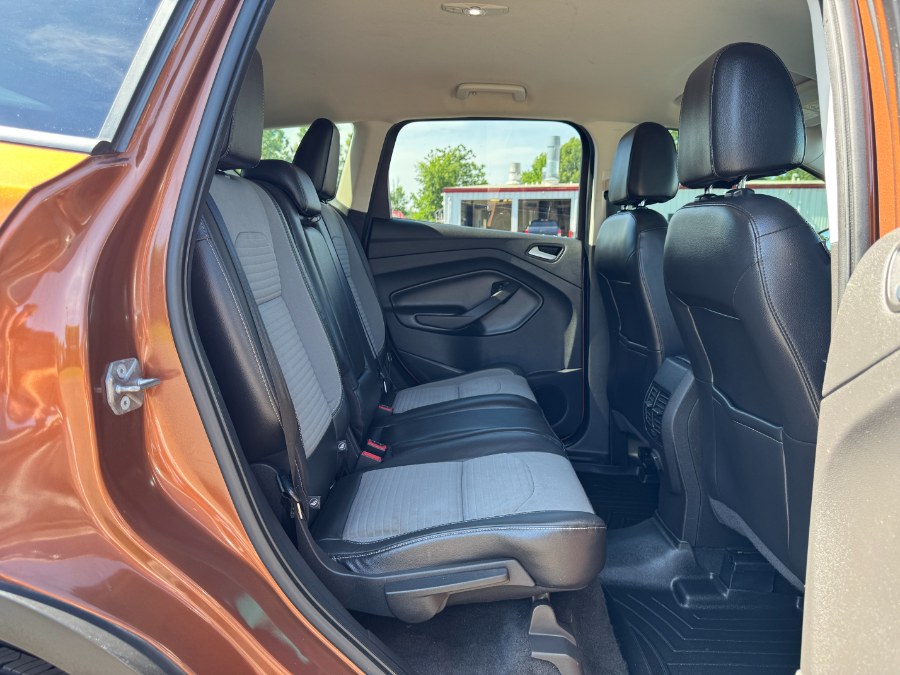 2017 Ford Escape SE FWD, available for sale in Ortonville, Michigan | Marsh Auto Sales LLC. Ortonville, Michigan 2017 Ford Escape SE FWD, available for sale in Ortonville, Michigan | Marsh Auto Sales LLC. Ortonville, Michigan