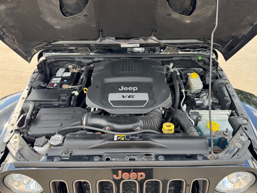 2017 Jeep Wrangler Unlimited Sahara 4x4, available for sale in Ortonville, Michigan | Marsh Auto Sales LLC. Ortonville, Michigan 2017 Jeep Wrangler Unlimited Sahara 4x4, available for sale in Ortonville, Michigan | Marsh Auto Sales LLC. Ortonville, Michigan