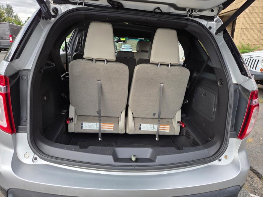 2012 Ford Explorer 4WD 4dr XLT, available for sale in Derby, Connecticut | Bridge Motors LLC. Derby, Connecticut 2012 Ford Explorer 4WD 4dr XLT, available for sale in Derby, Connecticut | Bridge Motors LLC. Derby, Connecticut