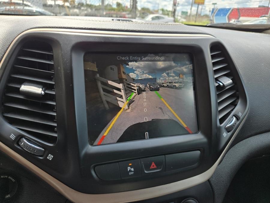 2016 Jeep Cherokee 4WD 4dr Altitude *Ltd Avail*, available for sale in Temple Hills, Maryland | Temple Hills Used Car. Temple Hills, Maryland 2016 Jeep Cherokee 4WD 4dr Altitude *Ltd Avail*, available for sale in Temple Hills, Maryland | Temple Hills Used Car. Temple Hills, Maryland