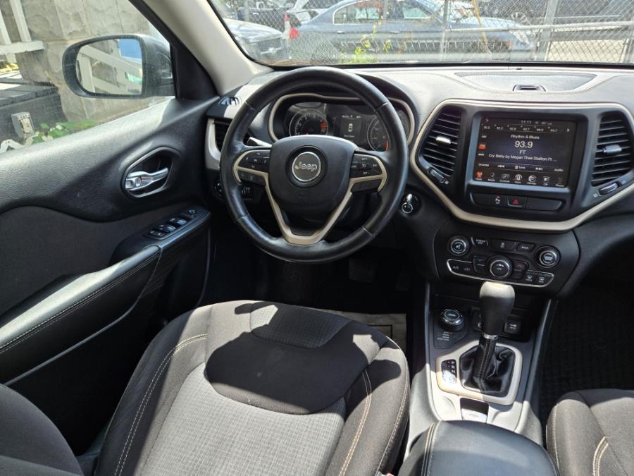 2016 Jeep Cherokee 4WD 4dr Altitude *Ltd Avail*, available for sale in Temple Hills, Maryland | Temple Hills Used Car. Temple Hills, Maryland 2016 Jeep Cherokee 4WD 4dr Altitude *Ltd Avail*, available for sale in Temple Hills, Maryland | Temple Hills Used Car. Temple Hills, Maryland