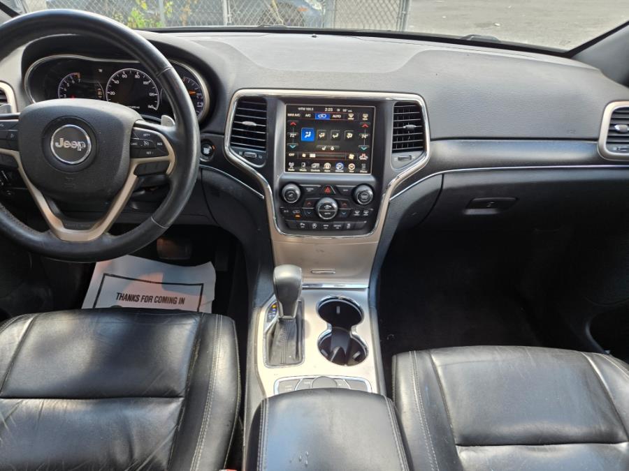 2016 Jeep Grand Cherokee 4WD 4dr Limited, available for sale in Temple Hills, Maryland | Temple Hills Used Car. Temple Hills, Maryland 2016 Jeep Grand Cherokee 4WD 4dr Limited, available for sale in Temple Hills, Maryland | Temple Hills Used Car. Temple Hills, Maryland